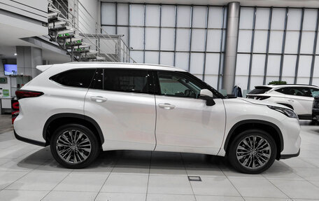 Toyota Highlander, 2025 год, 6 300 000 рублей, 5 фотография