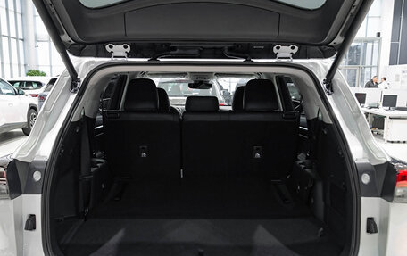 Toyota Highlander, 2025 год, 6 300 000 рублей, 12 фотография
