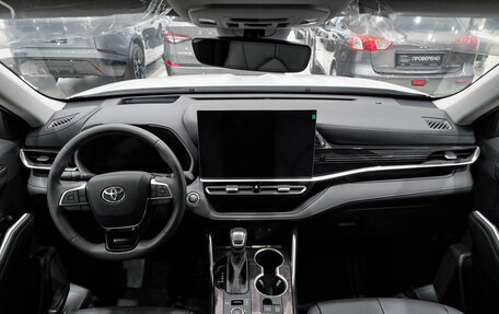 Toyota Highlander, 2025 год, 6 300 000 рублей, 17 фотография