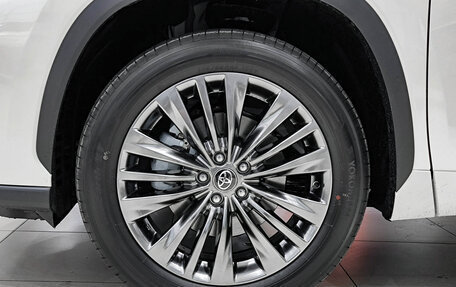 Toyota Highlander, 2025 год, 6 300 000 рублей, 22 фотография