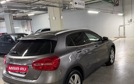 Mercedes-Benz GLA, 2015 год, 1 950 000 рублей, 3 фотография