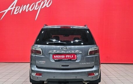 Chevrolet TrailBlazer II, 2014 год, 1 285 000 рублей, 4 фотография