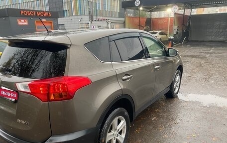 Toyota RAV4, 2013 год, 1 700 000 рублей, 7 фотография