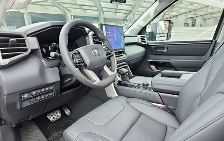 Toyota Sequoia, 2022 год, 12 999 000 рублей, 11 фотография