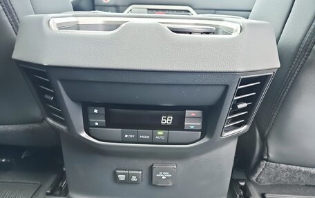 Toyota Sequoia, 2022 год, 12 999 000 рублей, 22 фотография