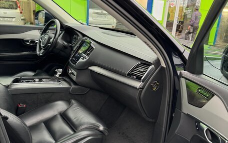 Volvo XC90 II рестайлинг, 2018 год, 4 190 000 рублей, 25 фотография