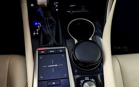 Lexus RX IV рестайлинг, 2022 год, 6 899 000 рублей, 18 фотография