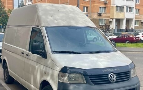 Volkswagen Transporter T5 рестайлинг, 2008 год, 850 000 рублей, 1 фотография