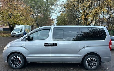 Hyundai Grand Starex Grand Starex I рестайлинг 2, 2015 год, 2 250 000 рублей, 7 фотография