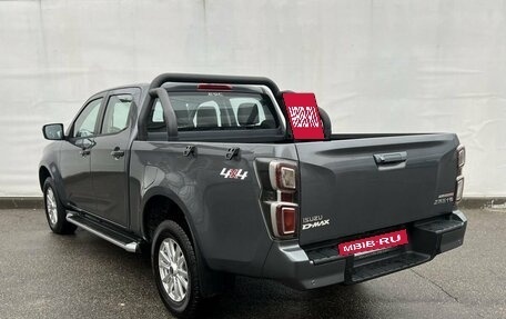 Isuzu D-Max, 2024 год, 4 250 000 рублей, 8 фотография