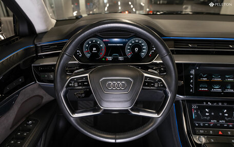 Audi A8, 2018 год, 4 800 000 рублей, 11 фотография