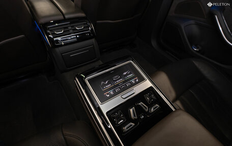 Audi A8, 2018 год, 4 800 000 рублей, 14 фотография