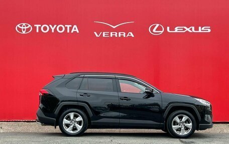 Toyota RAV4, 2020 год, 2 730 000 рублей, 5 фотография