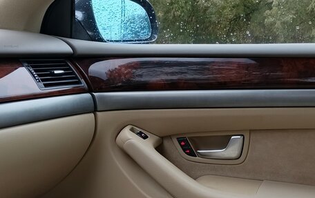 Audi A8, 2005 год, 880 000 рублей, 10 фотография