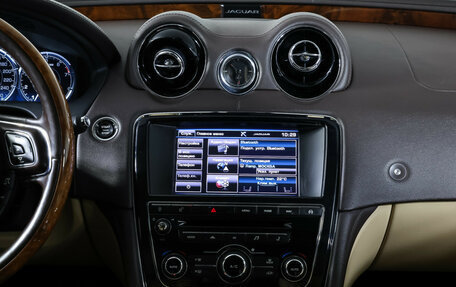 Jaguar XJ IV (X351), 2013 год, 2 087 000 рублей, 16 фотография