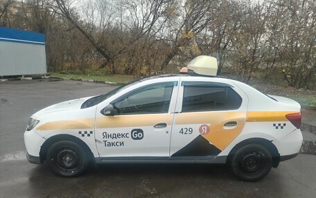 Renault Logan II, 2016 год, 300 000 рублей, 2 фотография