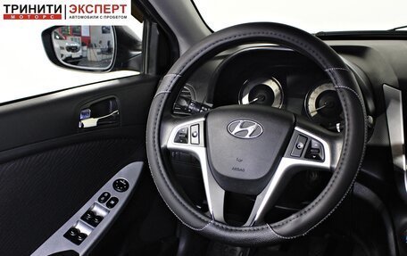 Hyundai Solaris II рестайлинг, 2013 год, 697 000 рублей, 13 фотография