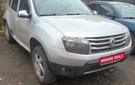 Renault Duster I рестайлинг, 2012 год, 689 000 рублей, 2 фотография