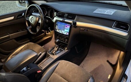Skoda Superb III рестайлинг, 2014 год, 800 000 рублей, 5 фотография
