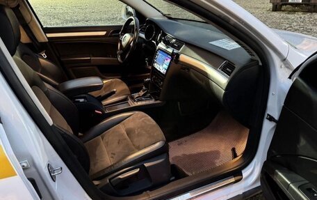 Skoda Superb III рестайлинг, 2014 год, 800 000 рублей, 4 фотография