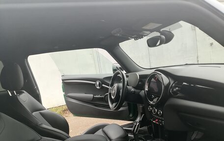 MINI Hatch, 2021 год, 2 850 000 рублей, 11 фотография