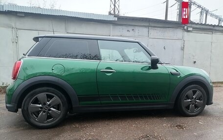 MINI Hatch, 2021 год, 2 850 000 рублей, 5 фотография