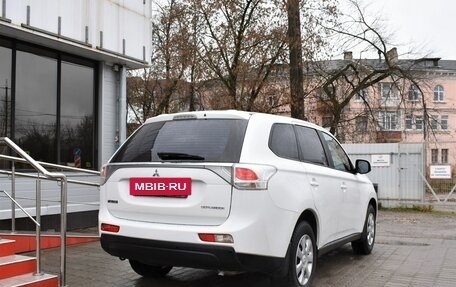 Mitsubishi Outlander III рестайлинг 3, 2012 год, 1 569 000 рублей, 3 фотография