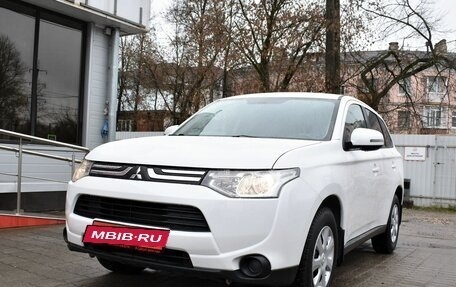 Mitsubishi Outlander III рестайлинг 3, 2012 год, 1 569 000 рублей, 5 фотография