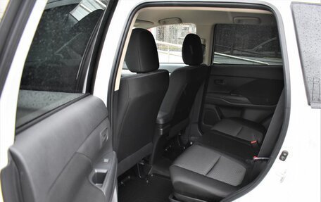 Mitsubishi Outlander III рестайлинг 3, 2012 год, 1 569 000 рублей, 10 фотография