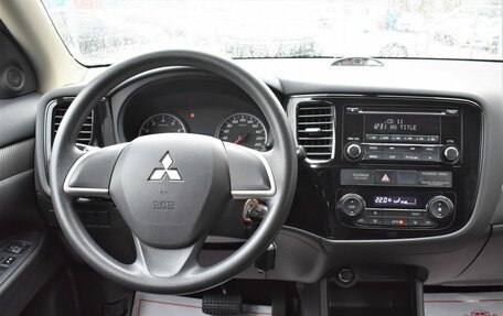 Mitsubishi Outlander III рестайлинг 3, 2012 год, 1 569 000 рублей, 17 фотография