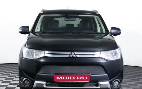 Mitsubishi Outlander III рестайлинг 3, 2014 год, 1 709 000 рублей, 2 фотография