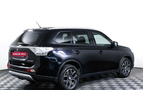 Mitsubishi Outlander III рестайлинг 3, 2014 год, 1 709 000 рублей, 5 фотография