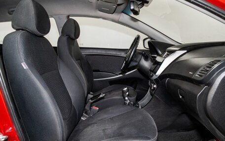 Hyundai Solaris II рестайлинг, 2012 год, 720 000 рублей, 6 фотография