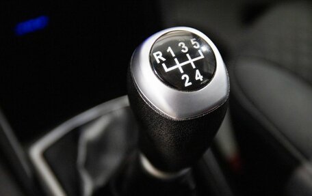 Hyundai Solaris II рестайлинг, 2012 год, 720 000 рублей, 15 фотография