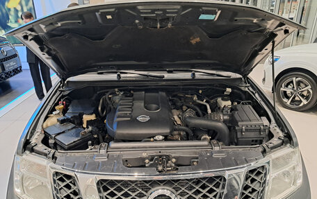 Nissan Navara (Frontier), 2012 год, 2 028 000 рублей, 13 фотография