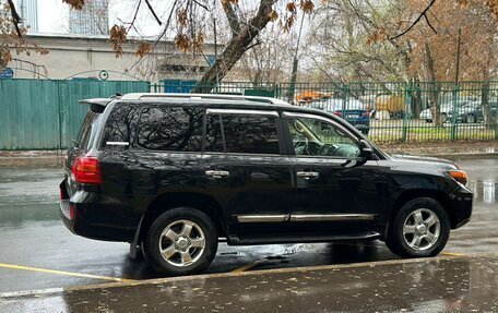 Toyota Land Cruiser 200, 2015 год, 5 100 000 рублей, 3 фотография