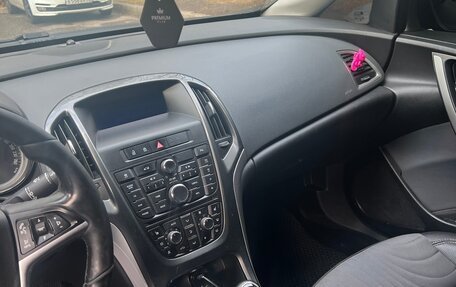 Opel Astra J, 2013 год, 720 000 рублей, 12 фотография