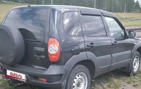 Chevrolet Niva I рестайлинг, 2019 год, 790 000 рублей, 2 фотография