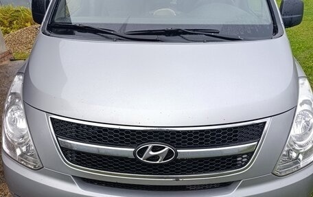 Hyundai Grand Starex Grand Starex I рестайлинг 2, 2011 год, 1 670 000 рублей, 3 фотография