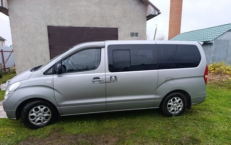 Hyundai Grand Starex Grand Starex I рестайлинг 2, 2011 год, 1 670 000 рублей, 8 фотография