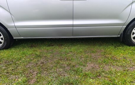 Hyundai Grand Starex Grand Starex I рестайлинг 2, 2011 год, 1 670 000 рублей, 13 фотография