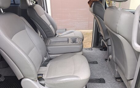 Hyundai Grand Starex Grand Starex I рестайлинг 2, 2011 год, 1 670 000 рублей, 23 фотография