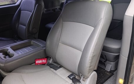 Hyundai Grand Starex Grand Starex I рестайлинг 2, 2011 год, 1 670 000 рублей, 20 фотография