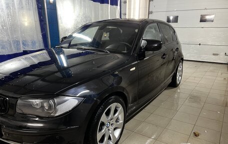 BMW 1 серия, 2010 год, 645 000 рублей, 5 фотография