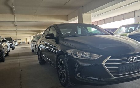 Hyundai Elantra VI рестайлинг, 2018 год, 1 550 000 рублей, 5 фотография