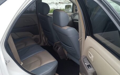 Toyota Harrier, 1998 год, 780 000 рублей, 5 фотография