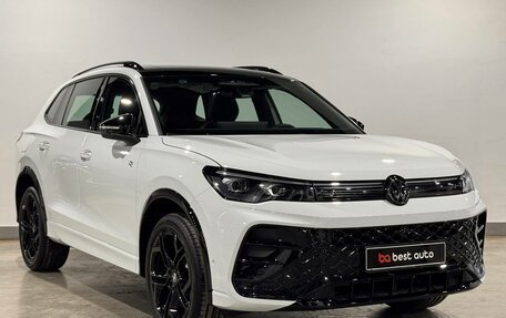 Volkswagen Tiguan II, 2025 год, 4 900 000 рублей, 4 фотография