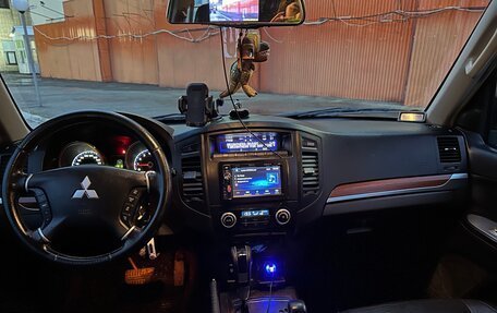 Mitsubishi Pajero IV, 2008 год, 1 600 000 рублей, 8 фотография