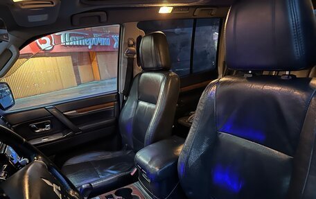 Mitsubishi Pajero IV, 2008 год, 1 600 000 рублей, 10 фотография