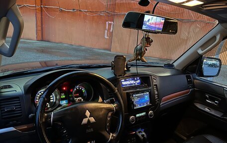 Mitsubishi Pajero IV, 2008 год, 1 600 000 рублей, 7 фотография